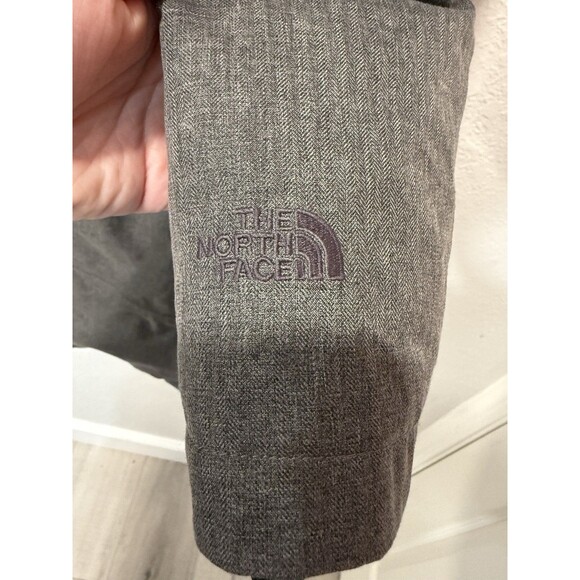 The North Face Arctic Parka Down Hyvent Coat Medium Grey Women's Size Medium - Picture 3 of 11